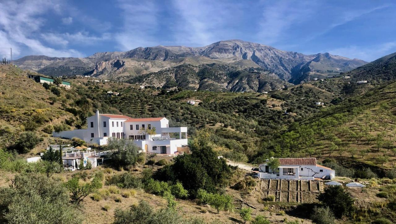 B&B And Apartments Cortijo La Zapatera Canillas de Aceituno Bagian luar foto