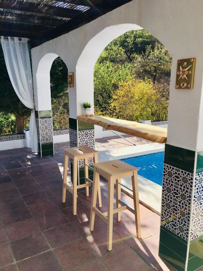 B&B And Apartments Cortijo La Zapatera Canillas de Aceituno Bagian luar foto