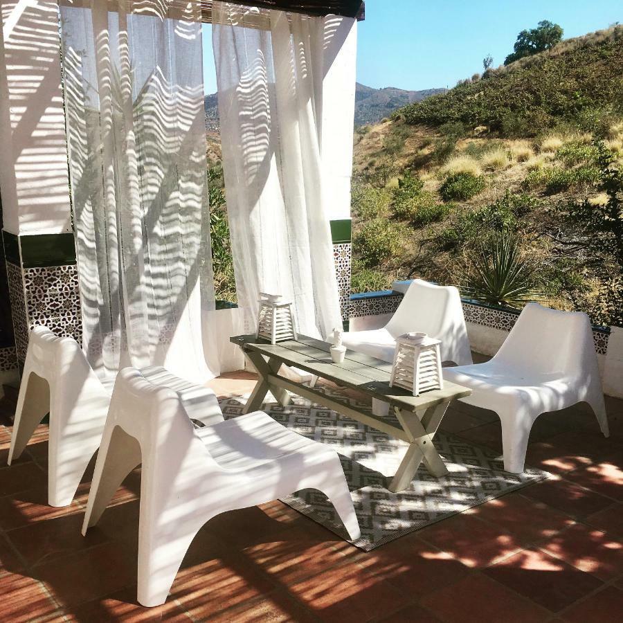 B&B And Apartments Cortijo La Zapatera Canillas de Aceituno Bagian luar foto